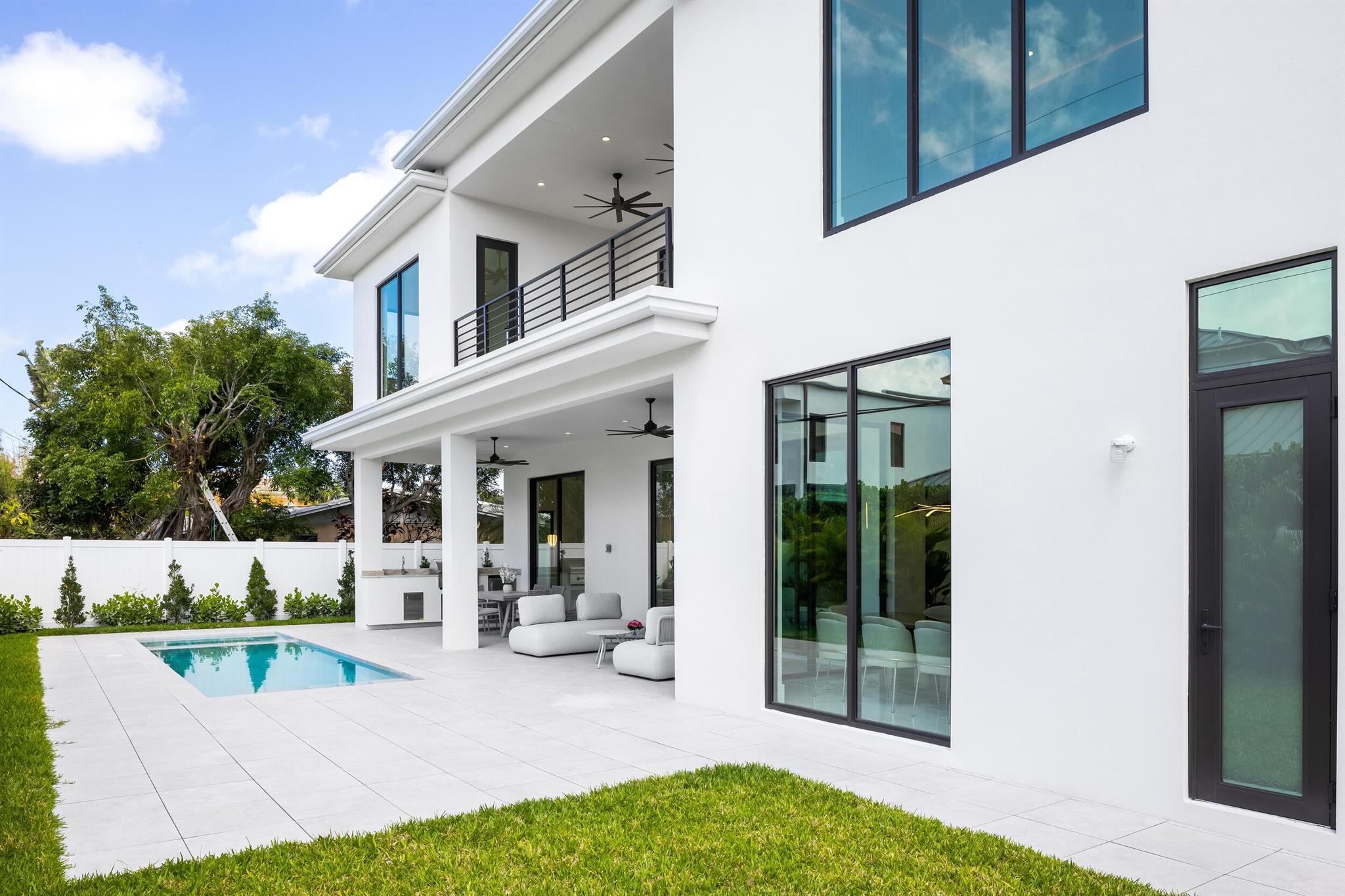 Boca Villas - Residential