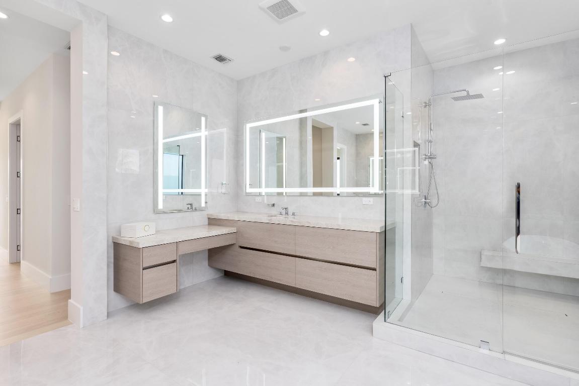 Boca Villas - Residential