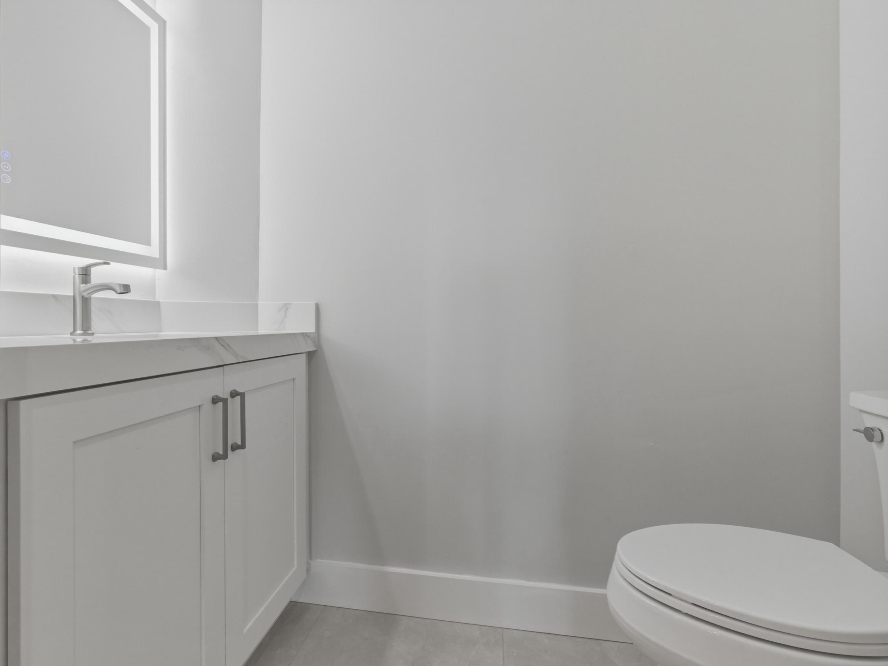 CARRIAGE POINTE - Residential