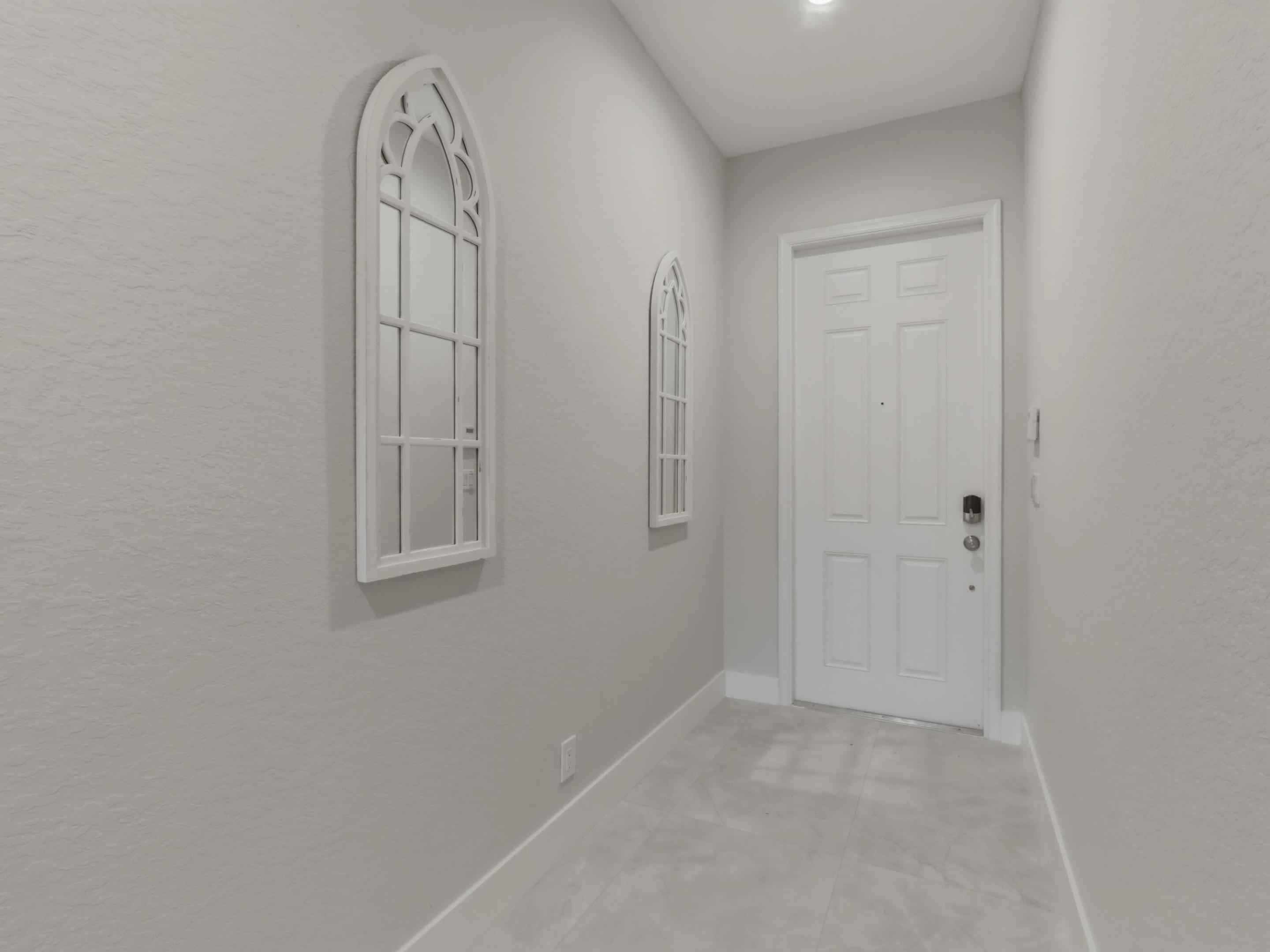 CARRIAGE POINTE - Residential