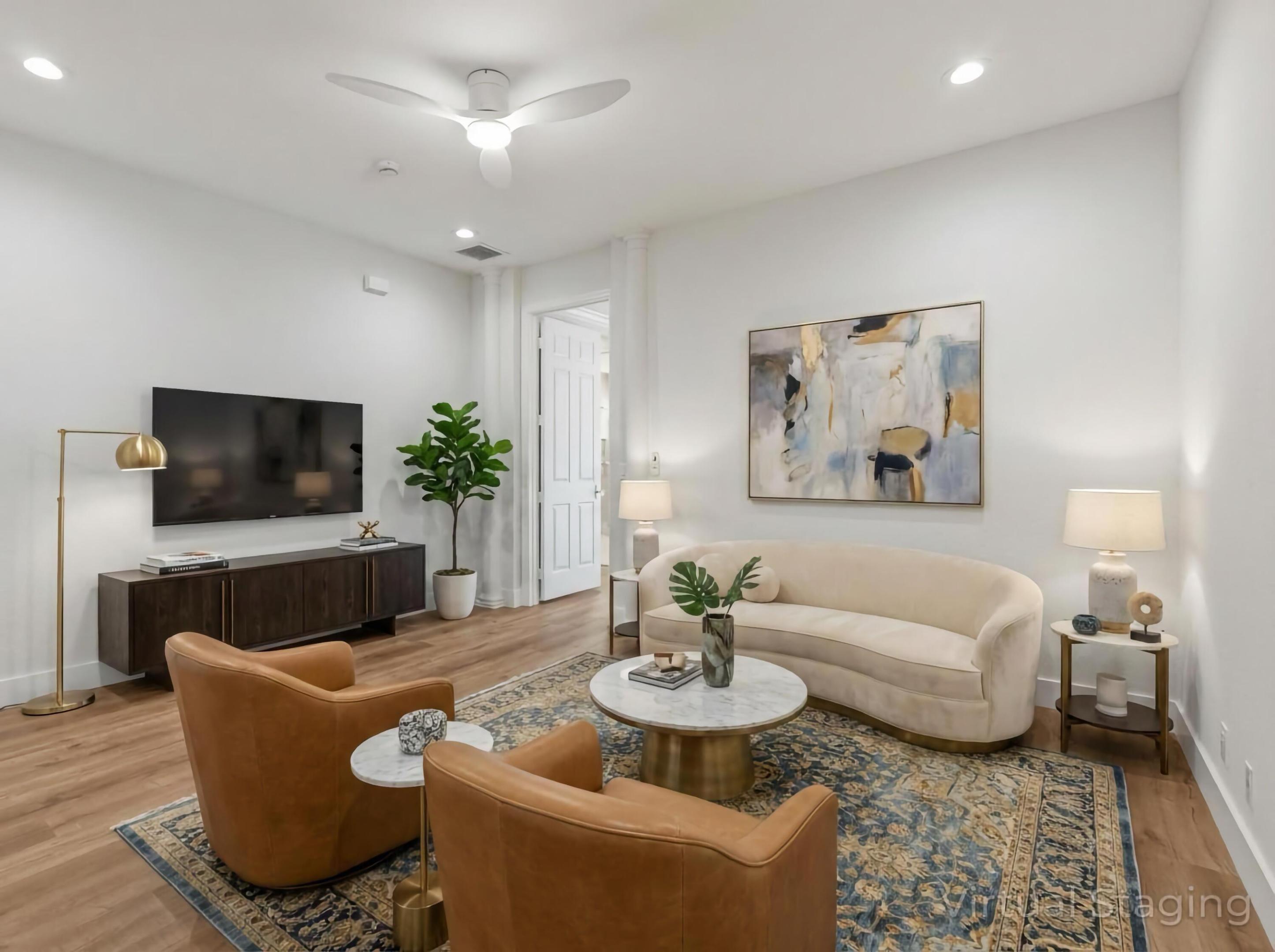 CARRIAGE POINTE - Residential