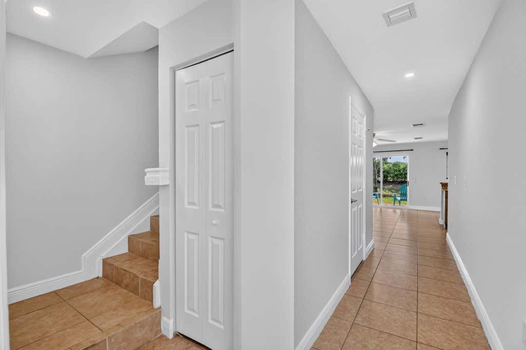 Photo of 6691 Old Farm Trail, Boynton Beach, FL 33437 (MLS # B26055057)