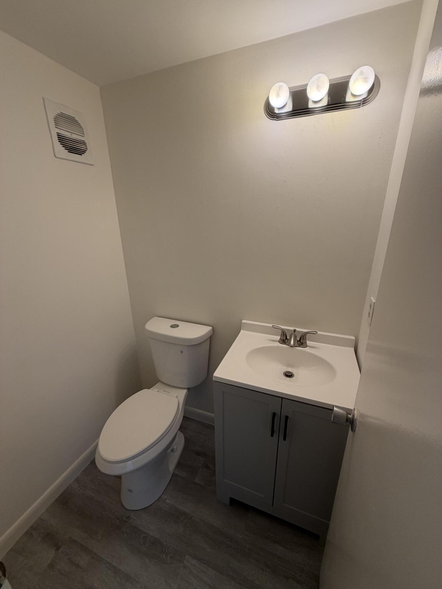 STERLING VILLAGE 370 CONDO - Residential