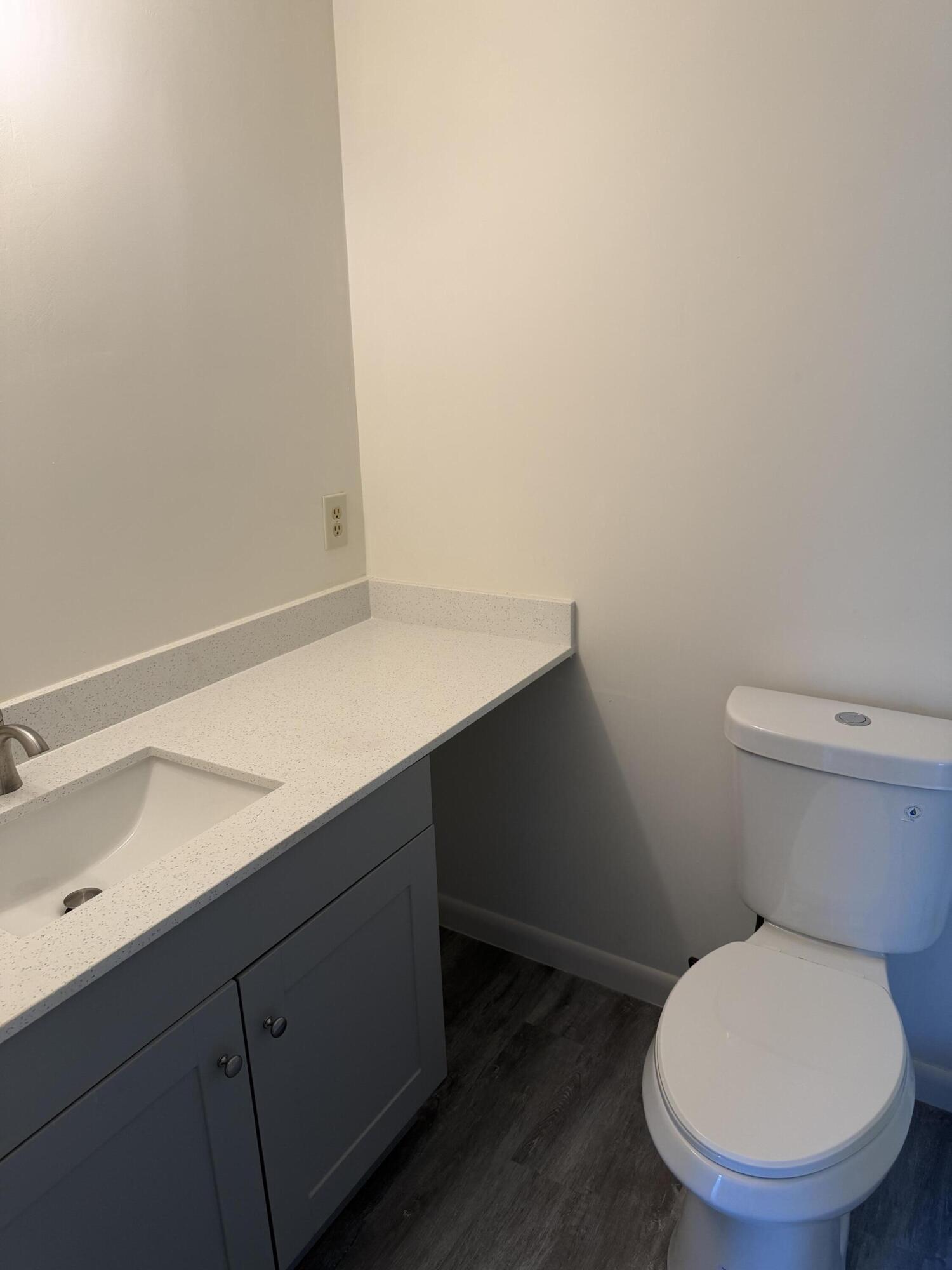 STERLING VILLAGE 370 CONDO - Residential