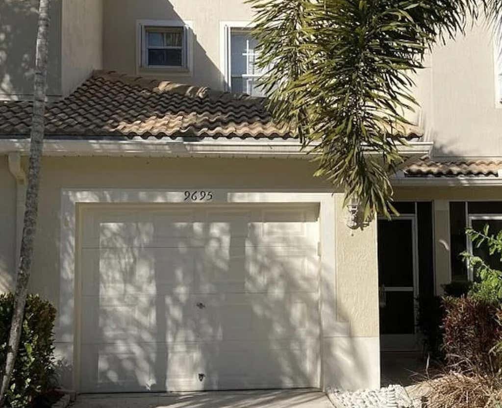Photo of 9695 PORTA LEONA Lane, Boynton Beach, FL 33472 (MLS # B26065255)