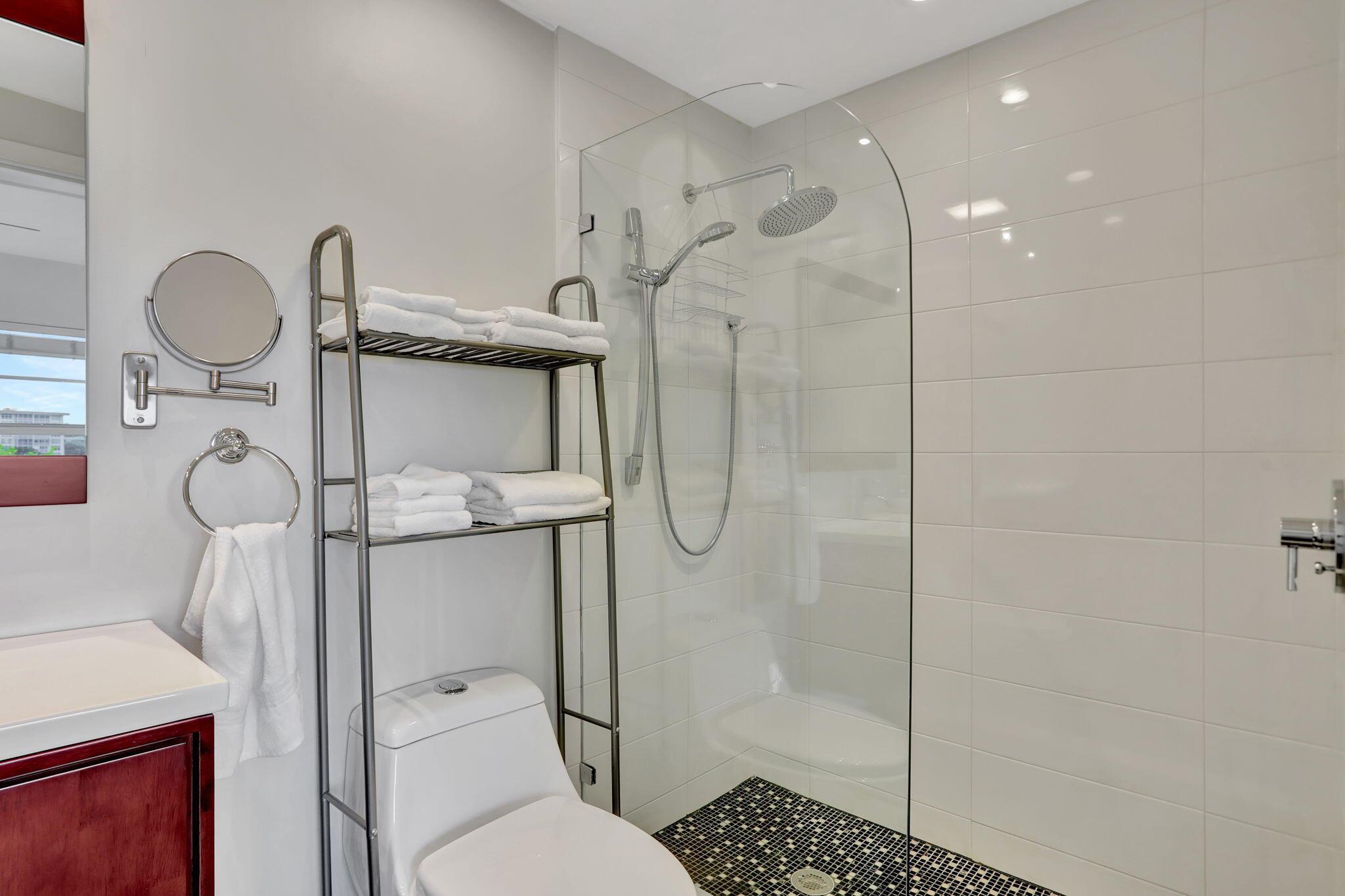 PALM AIRE - Residential