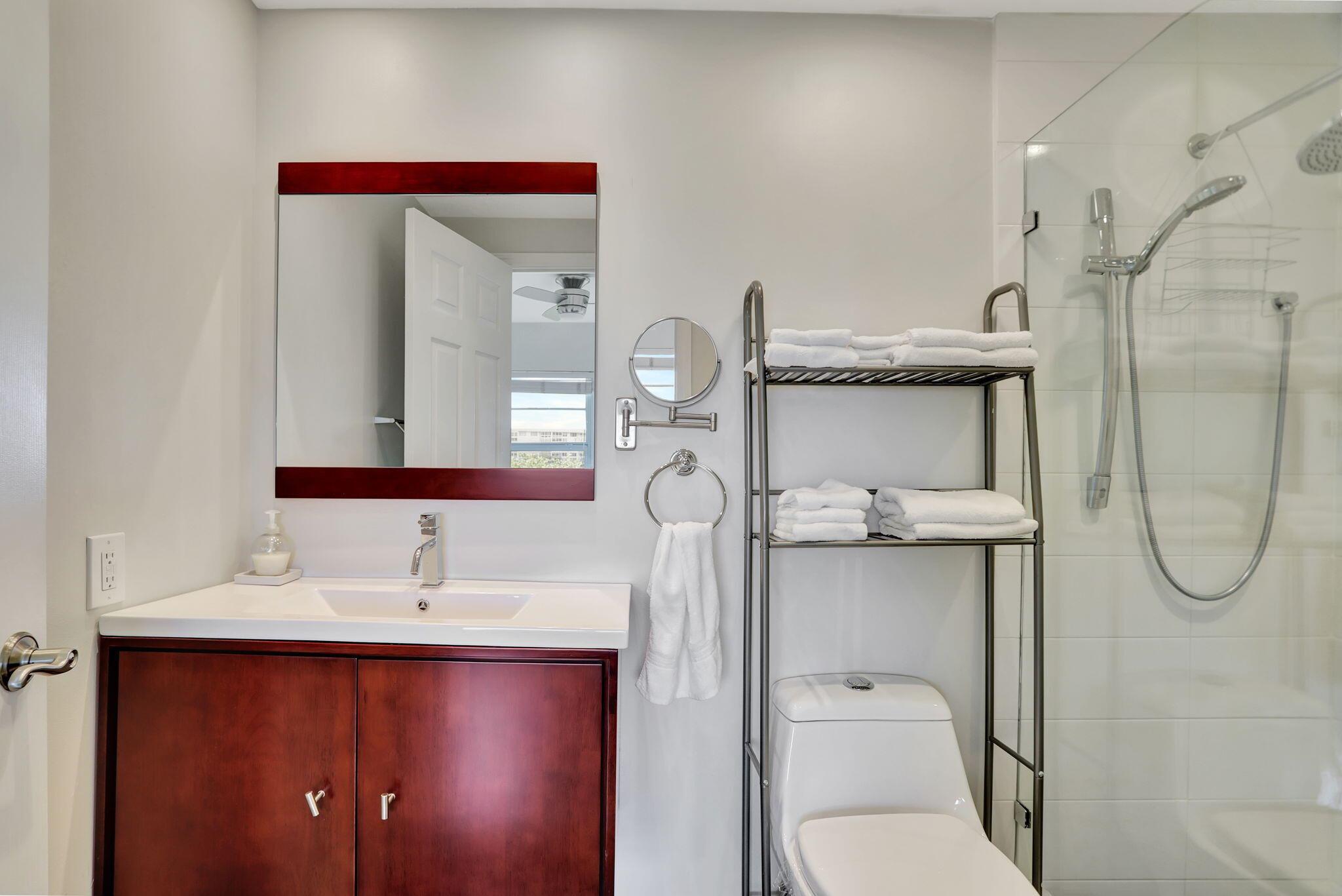 PALM AIRE - Residential