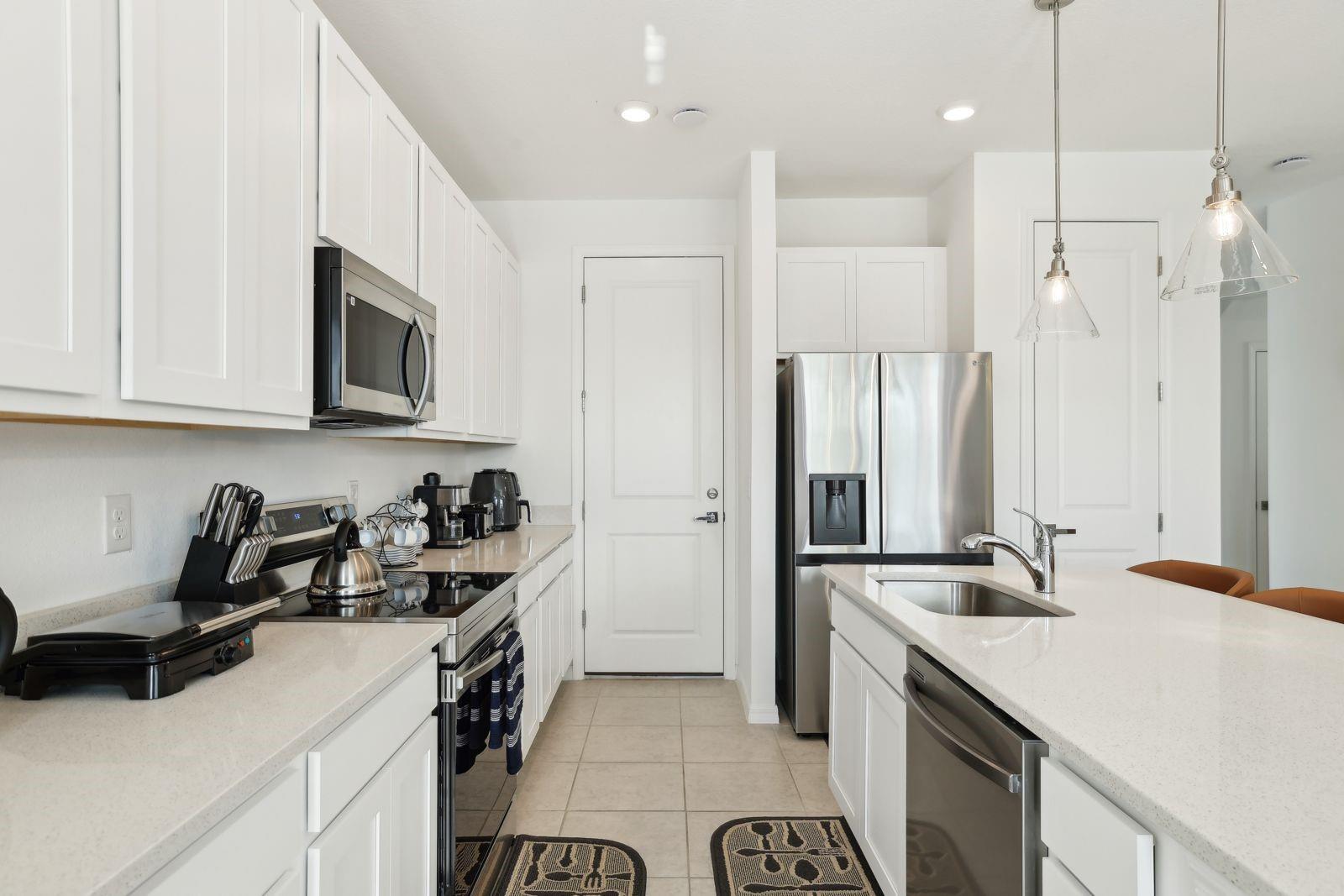 Westside Lake - Residential Lease