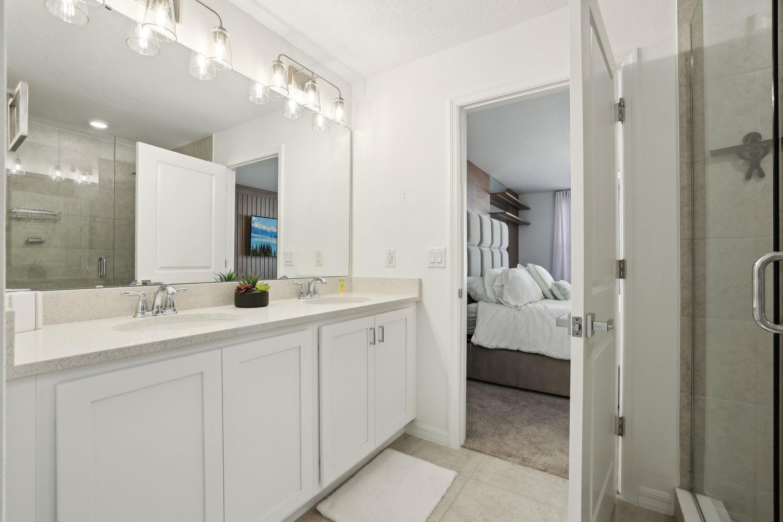 Westside Lake - Residential Lease