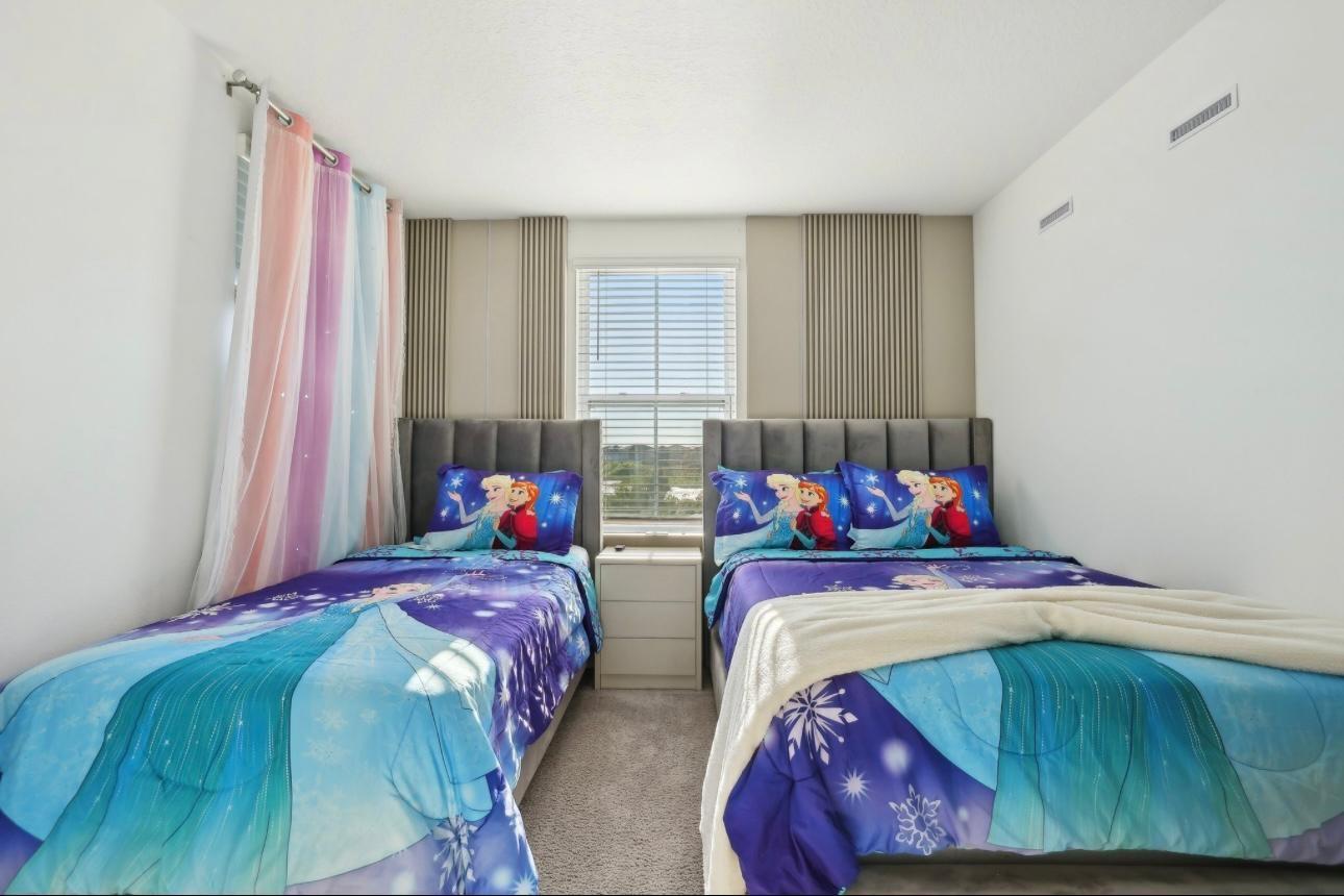 Westside Lake - Residential Lease
