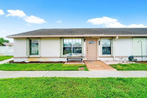 A home in Davie