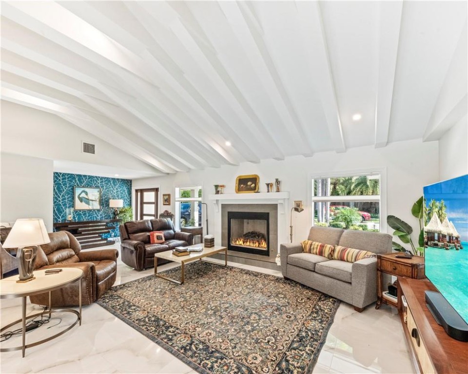 Coral Ridge Country Club - Residential