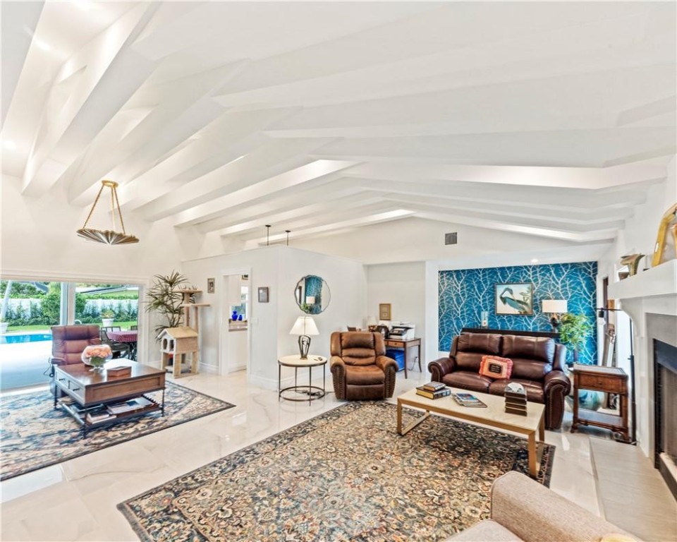 Coral Ridge Country Club - Residential