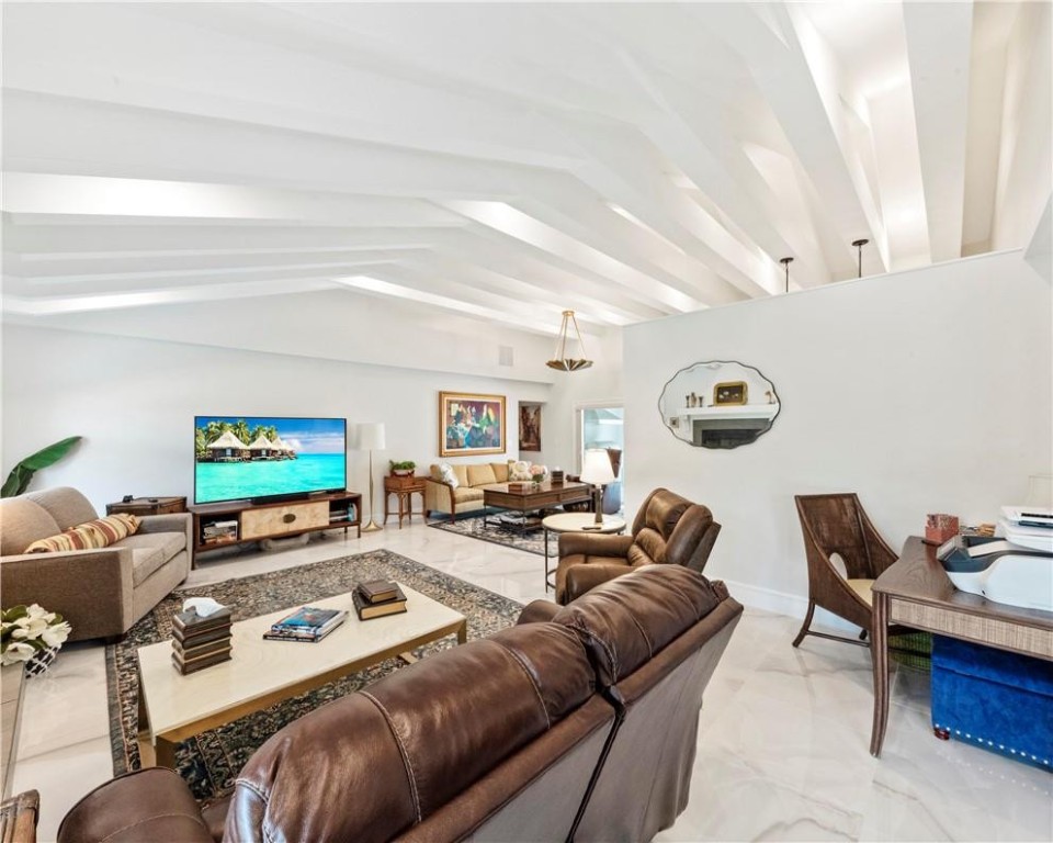 Coral Ridge Country Club - Residential