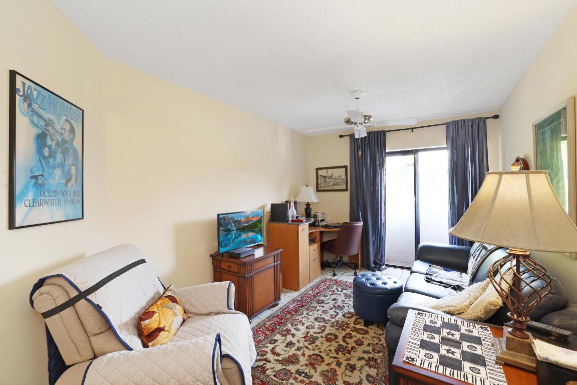 LUCERNE PARK CONDOS 1, 1A, 2 THRU 15 AND 23 THRU 2 - Residential