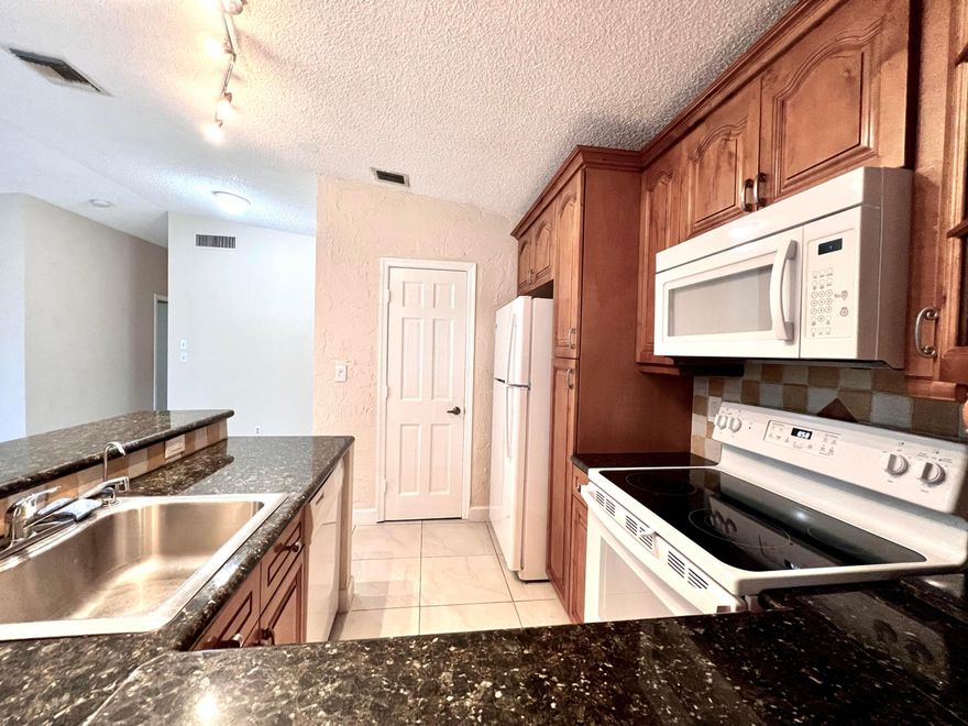 Investors special! Buy-Rent-Sell or live in the A+ School area with shopping healthcare and dinning is centered nearby. 20 mins to beautiful South Florida beaches. This 3+2 Townhouse is rarely available corner unit with sports and entertainment utilities at the famous Loggers Run Neigborhood. Easy to Show. Property is on Lockbox and Vacant. Please text / whatsapp to listing Agent for a faster access.