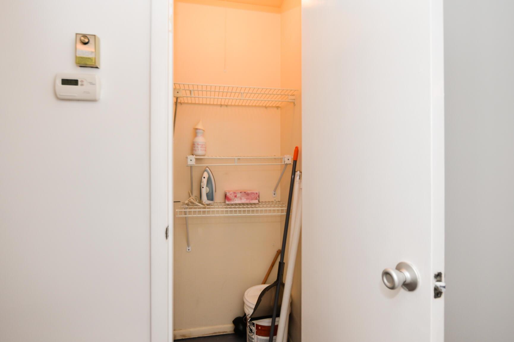 VISTA ST LUCIE BUILDINGS - Residential Lease