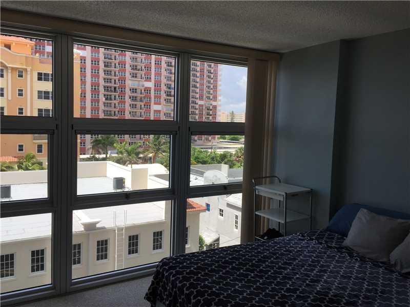 SILVER THATCH - Residential Lease