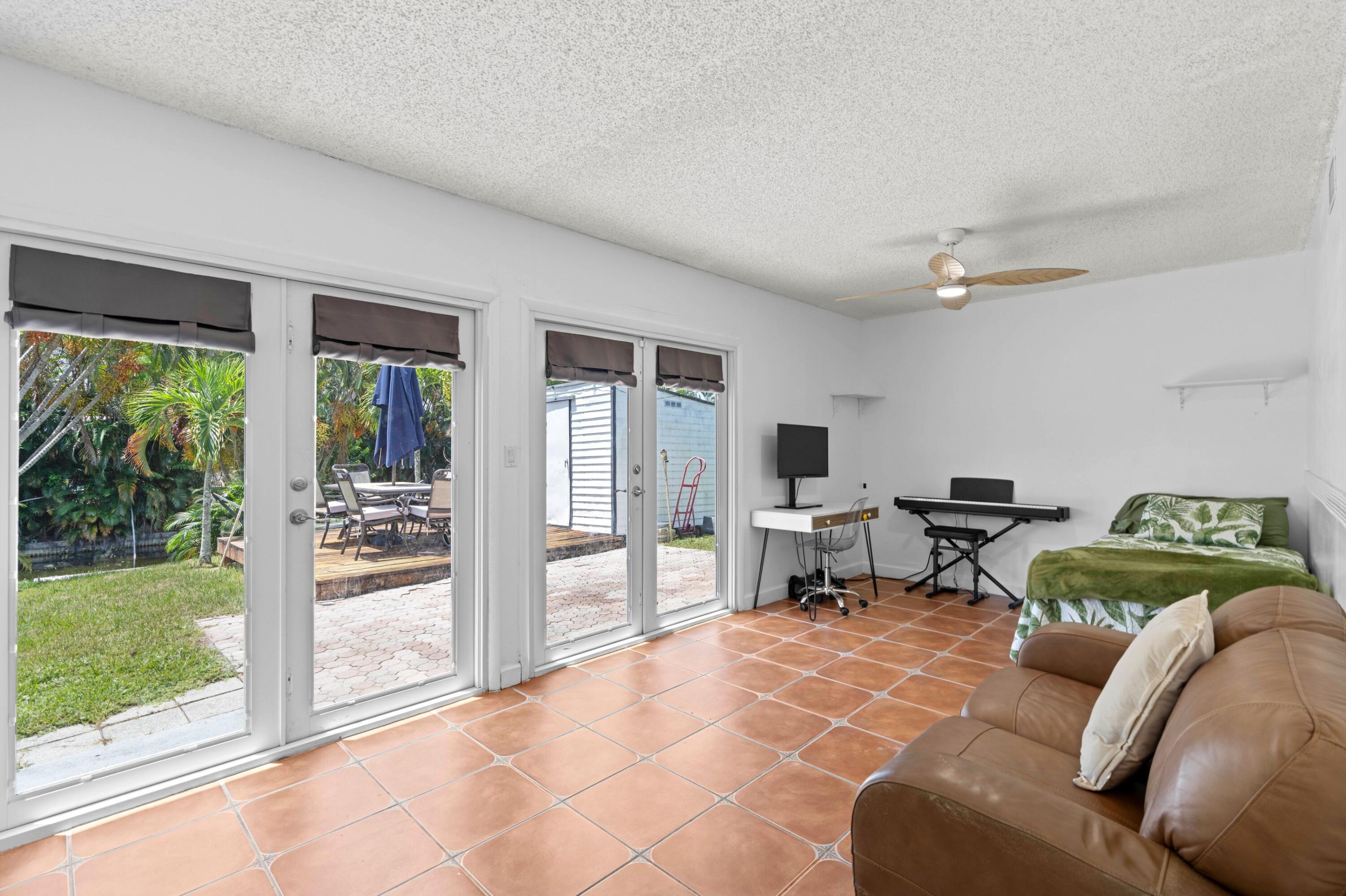 1054 OLD BOYNTON Road