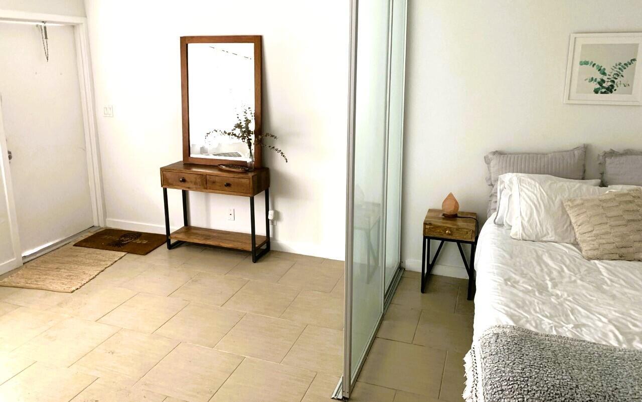 OAKLAND OCEAN MILE - Residential Income