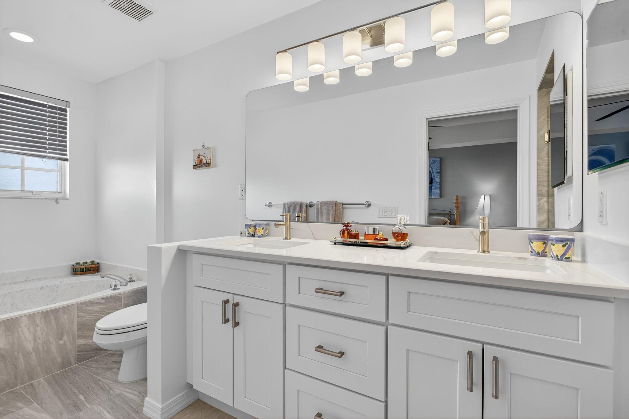 Ocean Breeze CLub - Residential