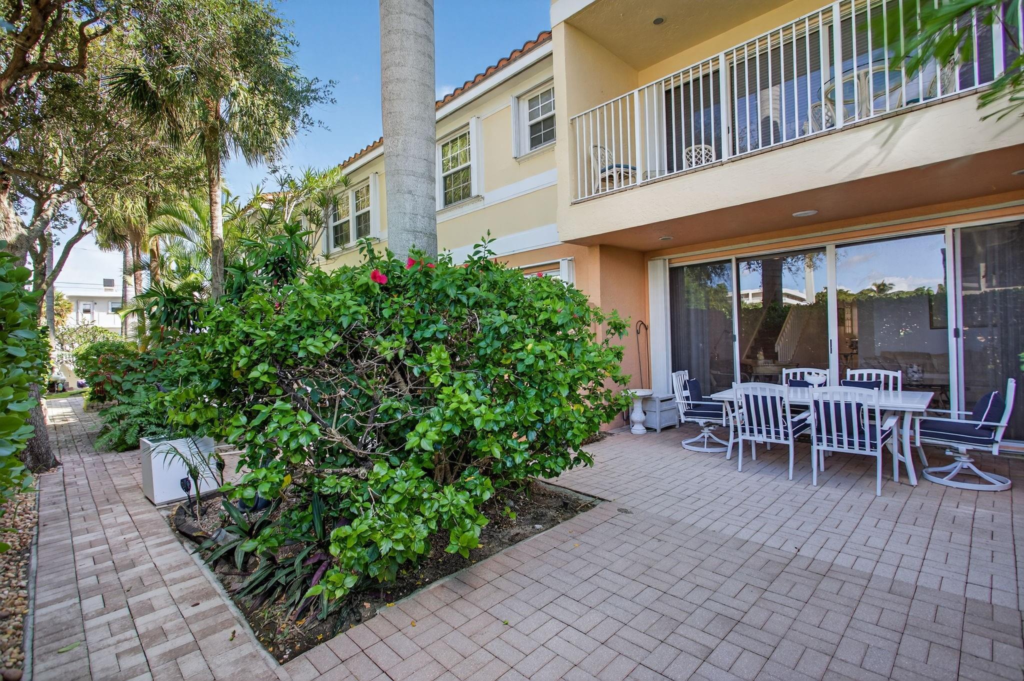 Ocean Breeze CLub - Residential