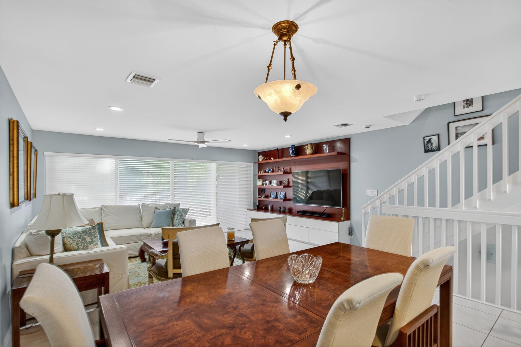 Ocean Breeze CLub - Residential