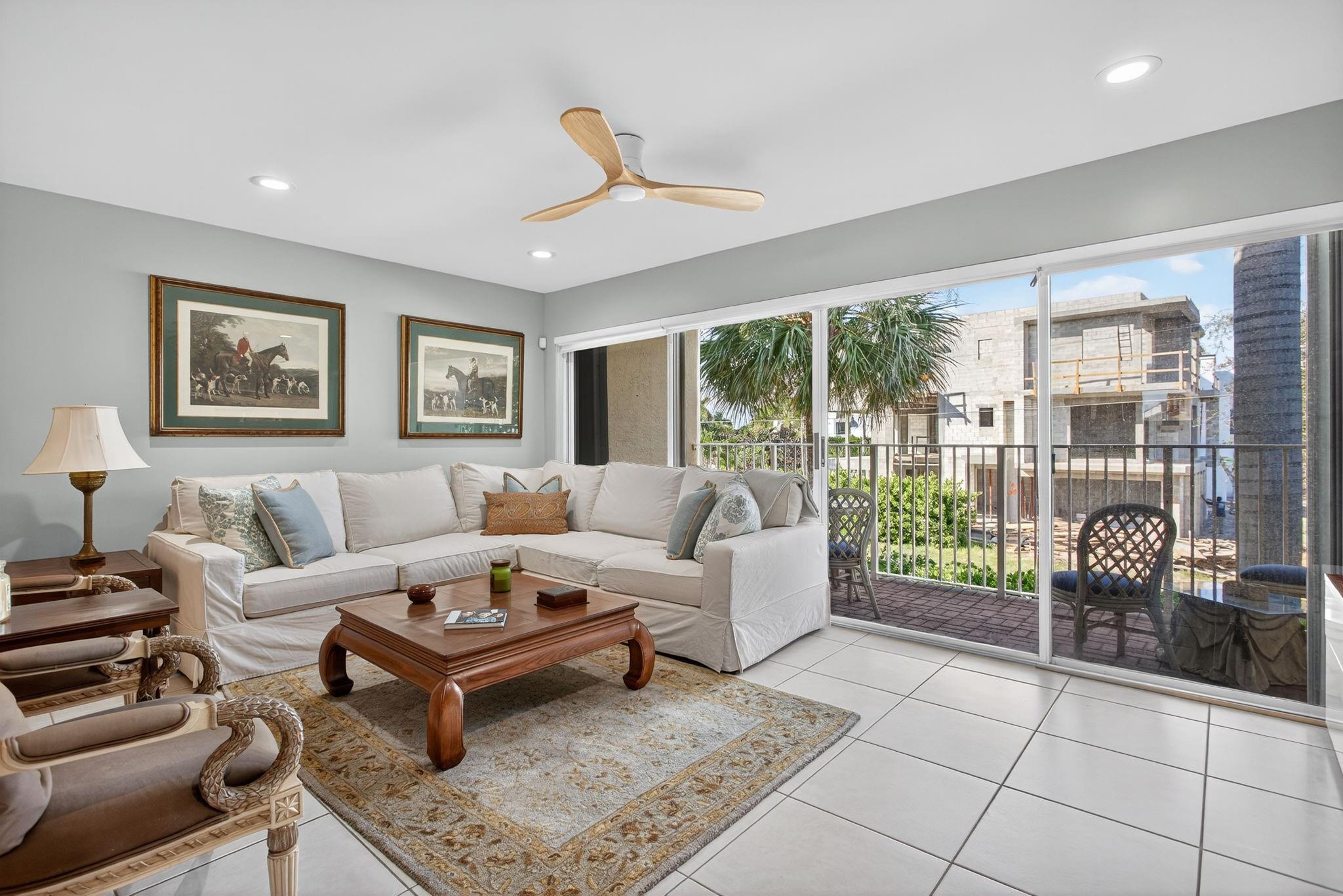 Ocean Breeze CLub - Residential