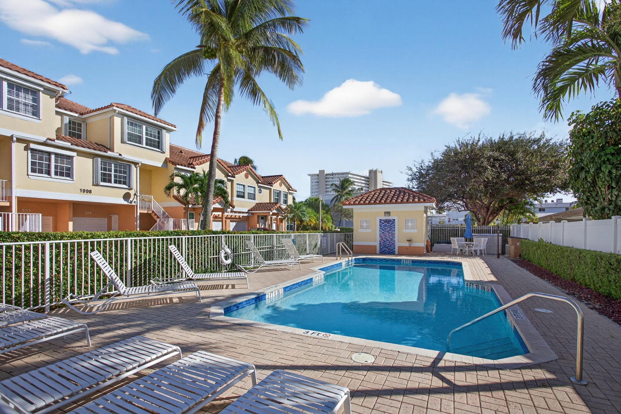 Ocean Breeze CLub - Residential