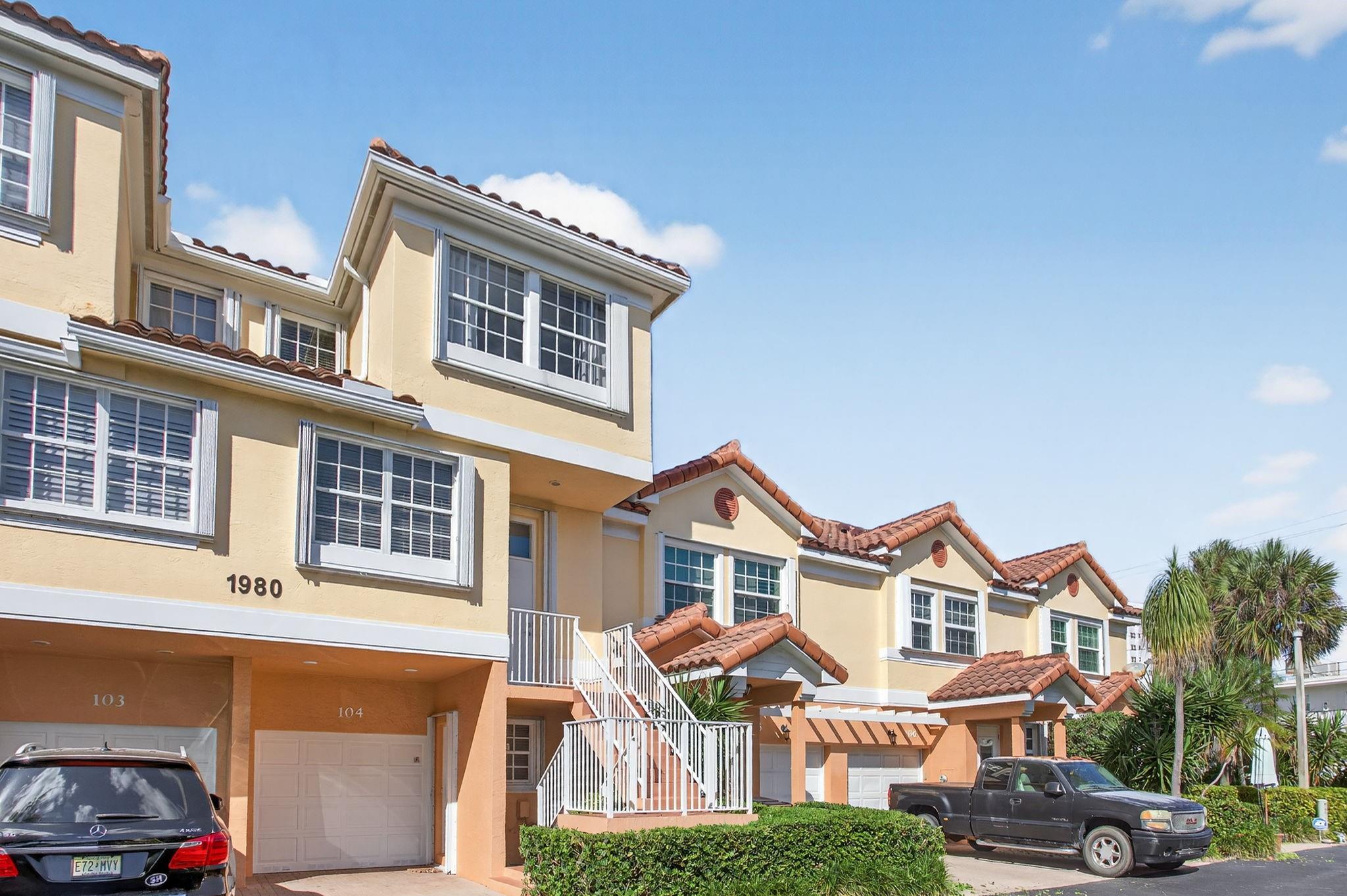 Ocean Breeze CLub - Residential