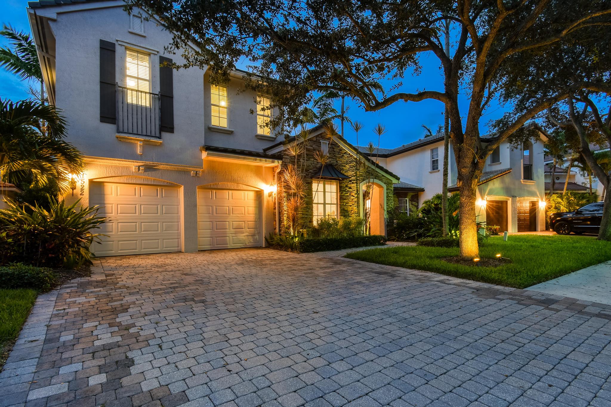 1522 Carafe Court
