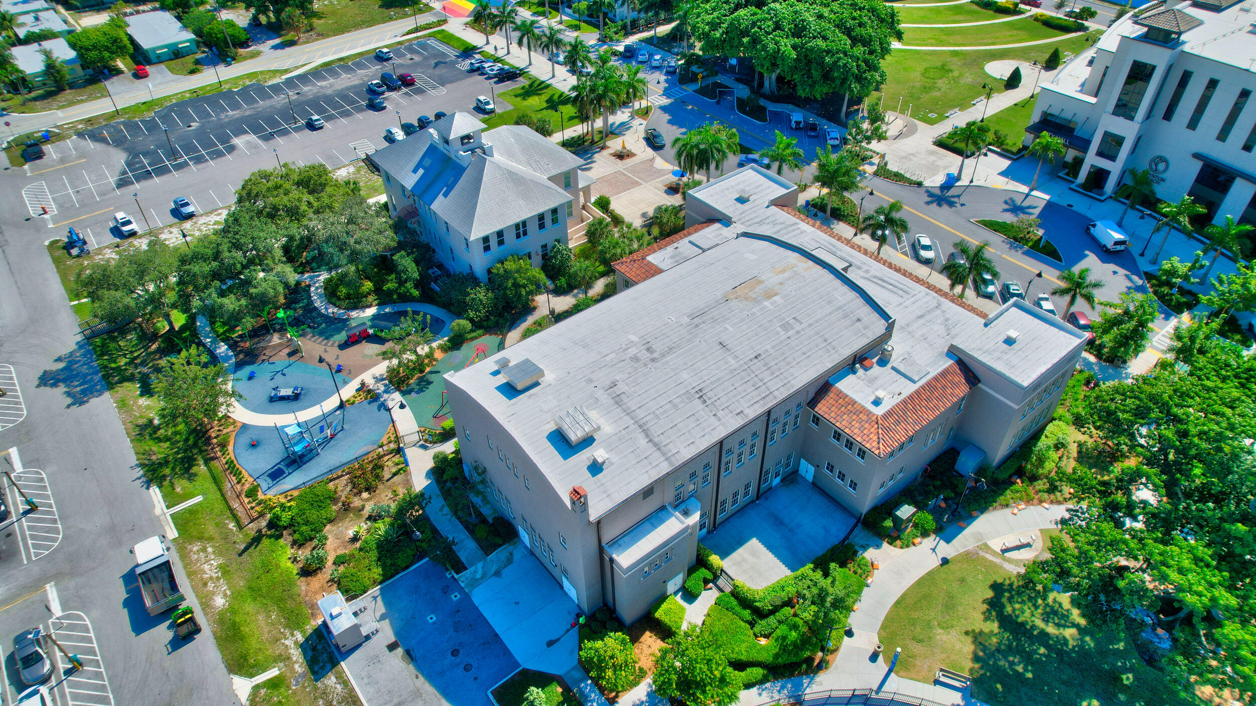 MILLICENT CONDO LTS 4,5 AND 6 BLK 3 TWN OF BOY - Residential