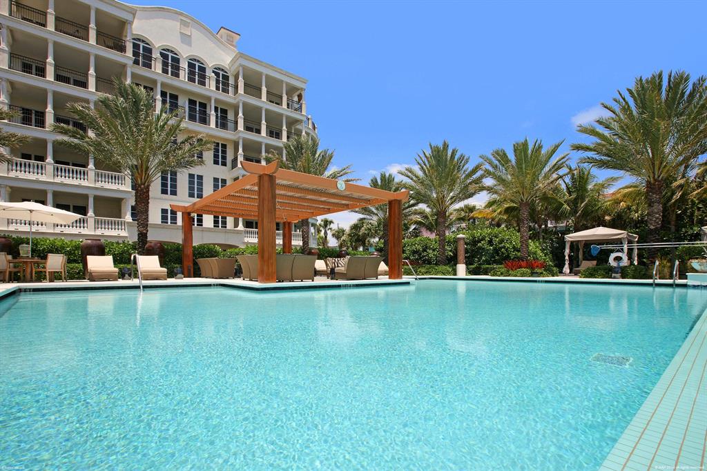 DOLCE VITA CONDO - Residential