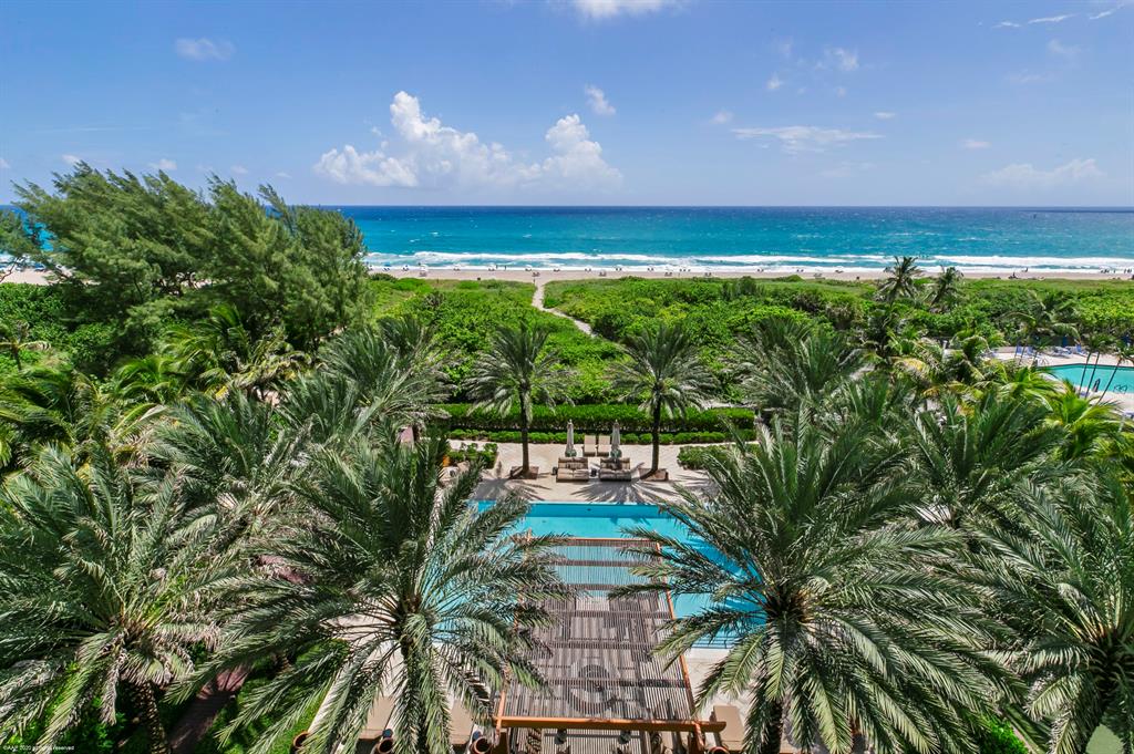 DOLCE VITA CONDO - Residential