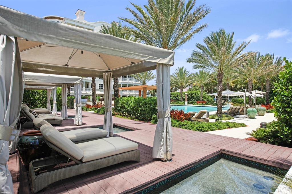 DOLCE VITA CONDO - Residential