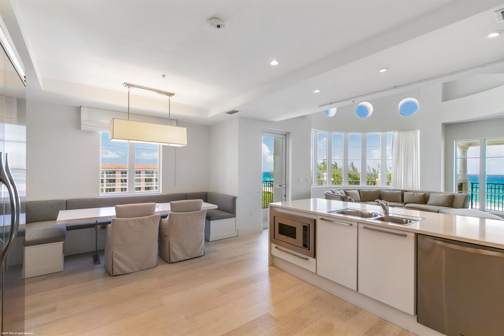 DOLCE VITA CONDO - Residential