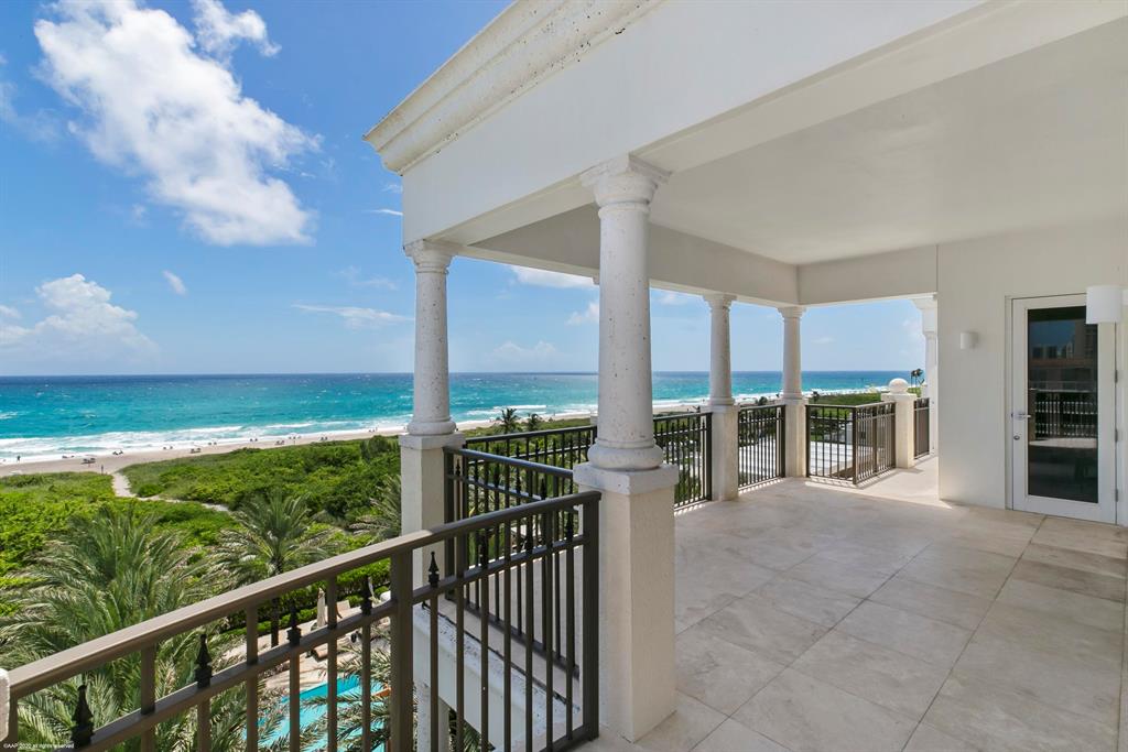 DOLCE VITA CONDO - Residential