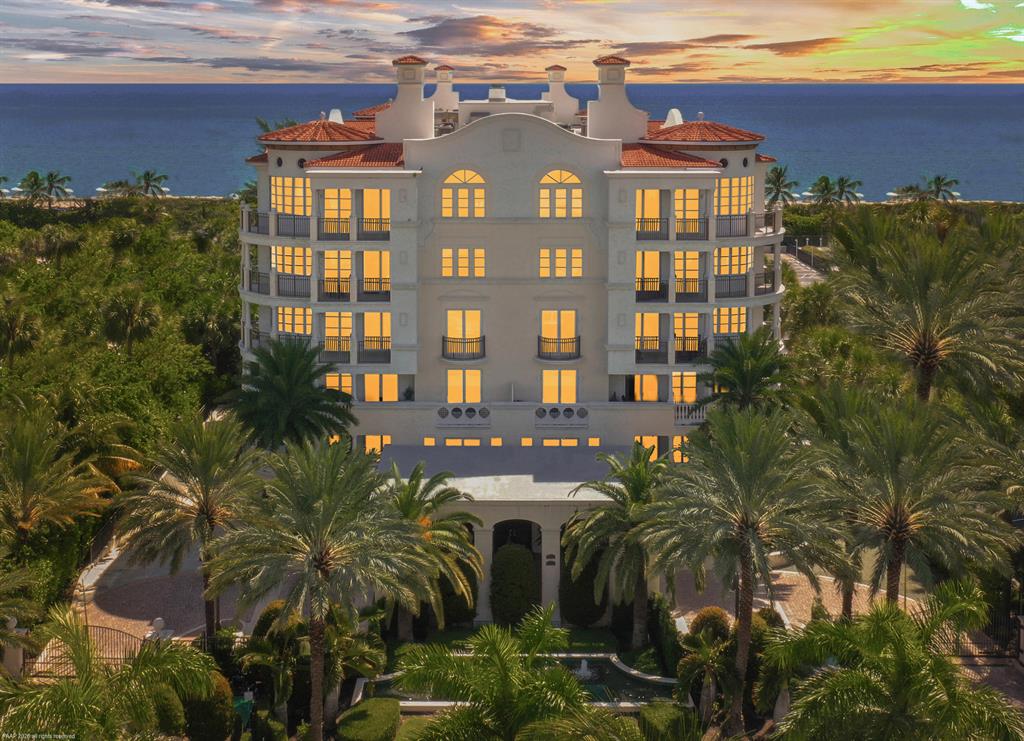 DOLCE VITA CONDO - Residential