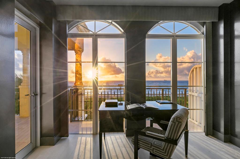 DOLCE VITA CONDO - Residential