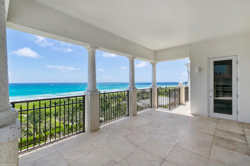 DOLCE VITA CONDO - Residential