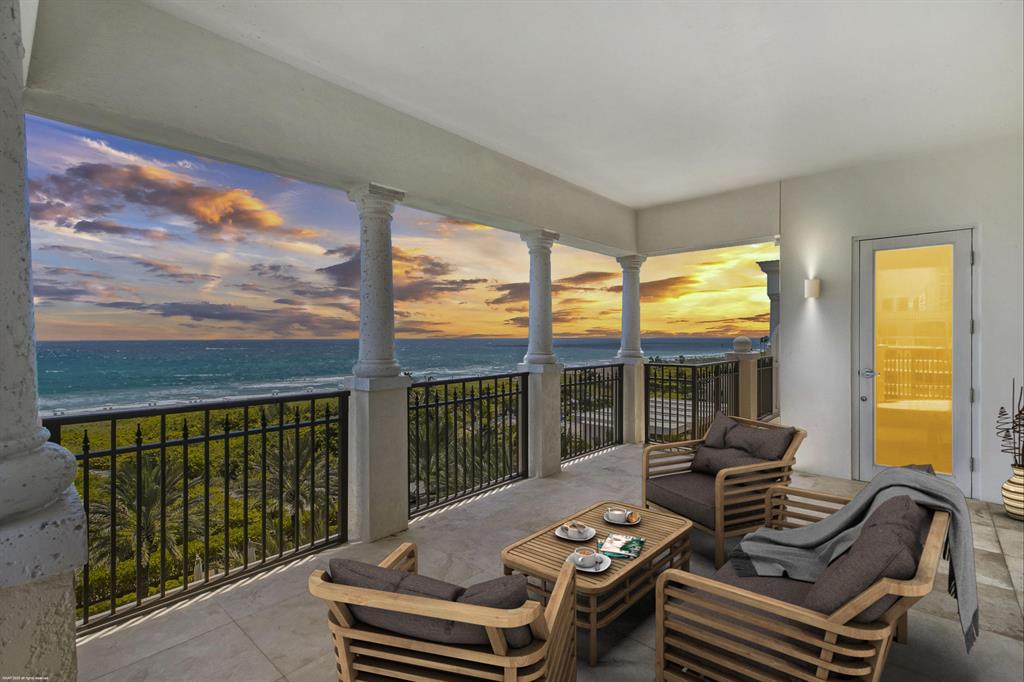 DOLCE VITA CONDO - Residential