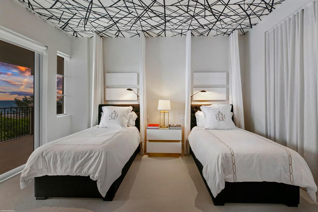 DOLCE VITA CONDO - Residential