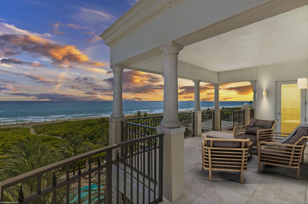 DOLCE VITA CONDO - Residential
