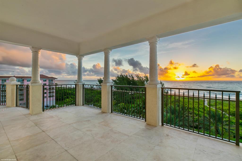 DOLCE VITA CONDO - Residential