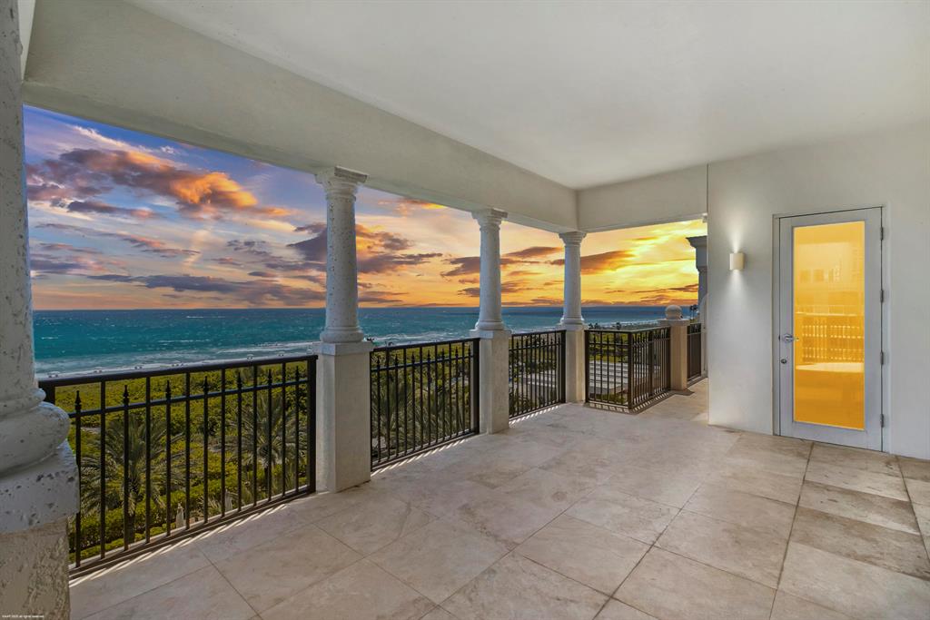 DOLCE VITA CONDO - Residential