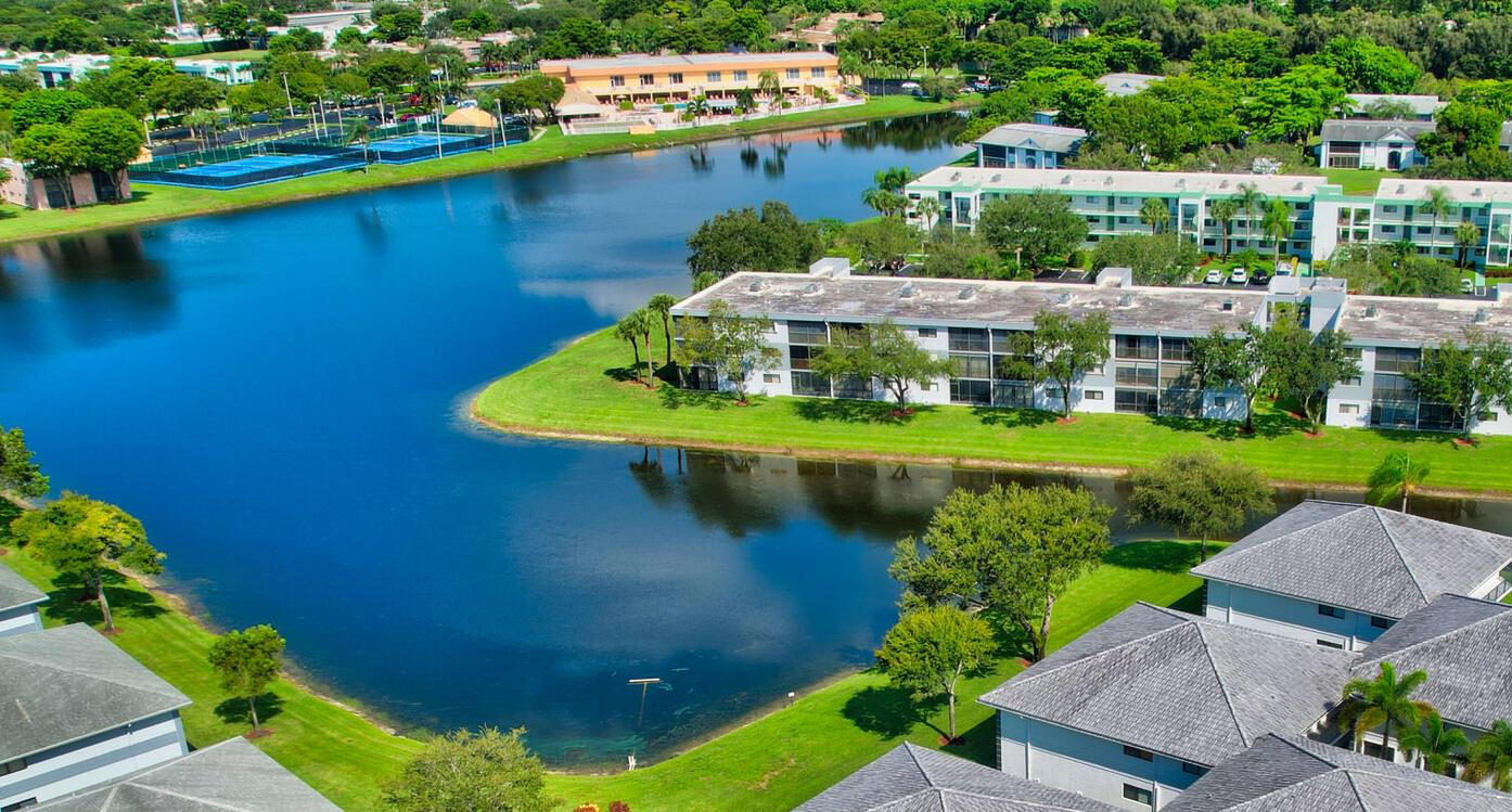 lakes of delray - Residential Lease