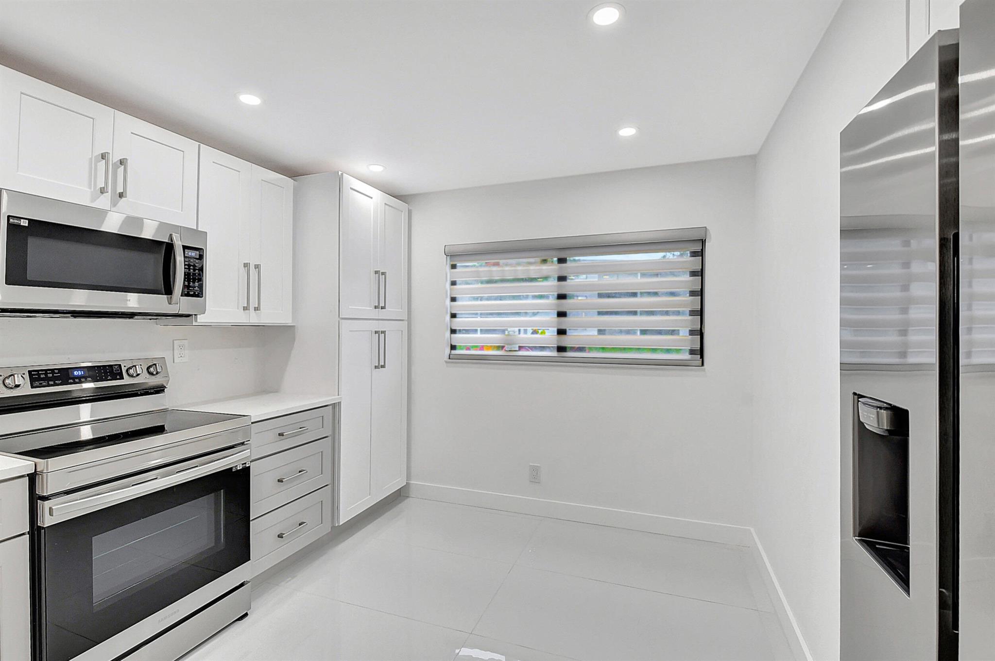 lakes of delray - Residential Lease