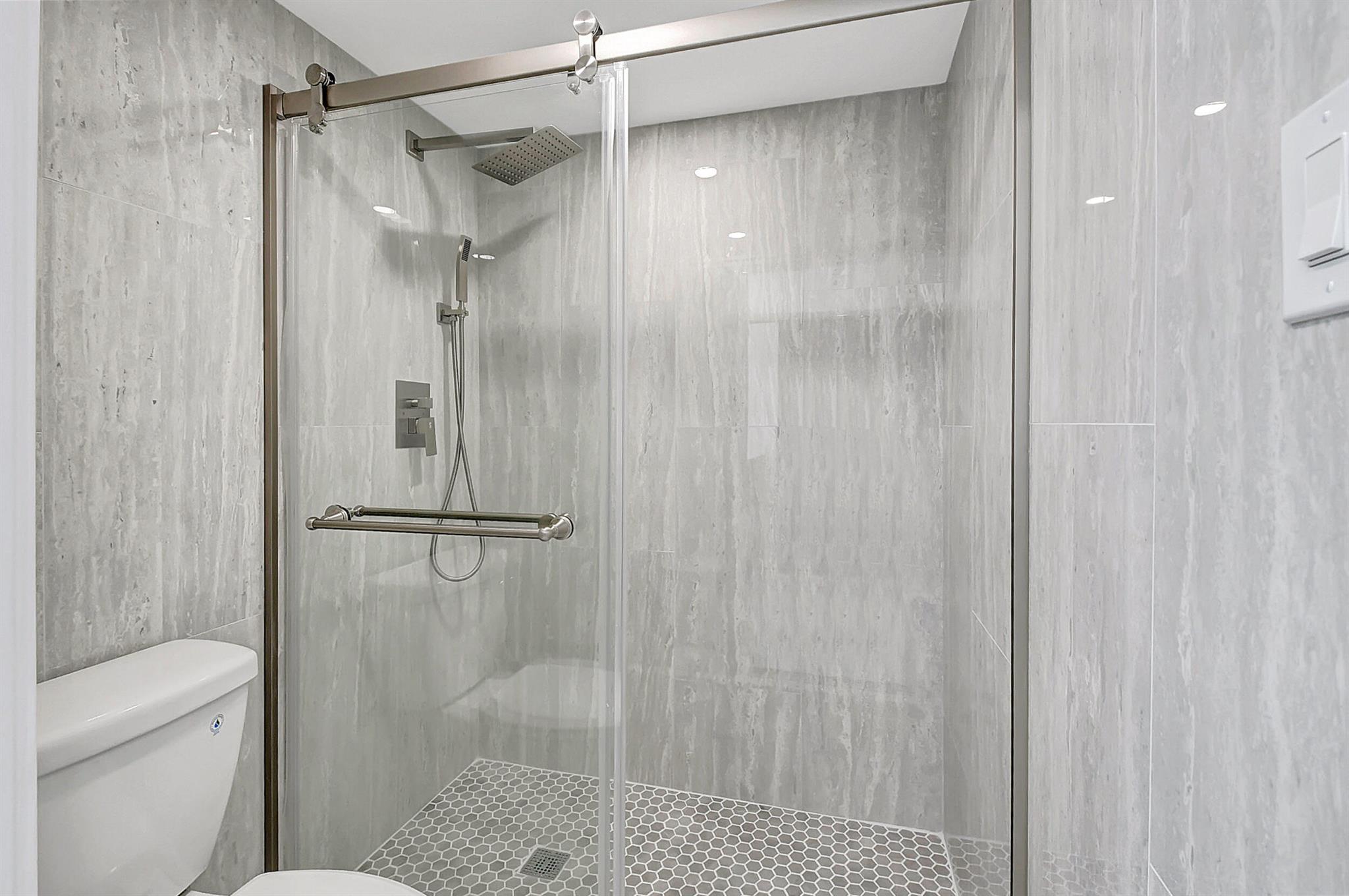 lakes of delray - Residential Lease