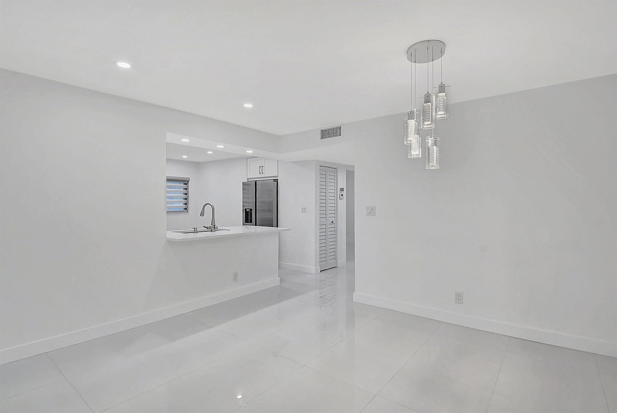 lakes of delray - Residential Lease