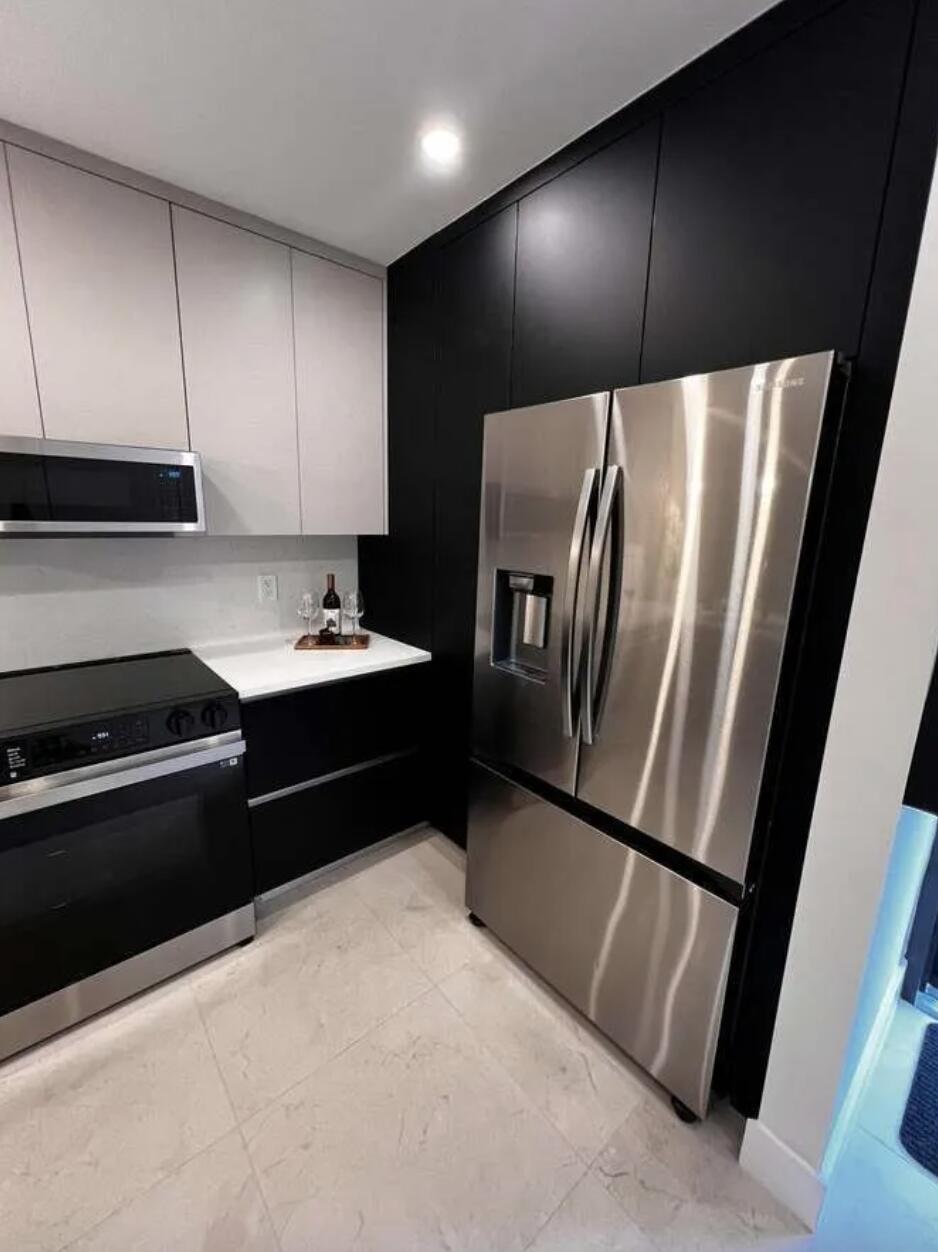 Tropic Isle - Residential Lease